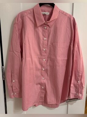 Banana Republic The Oversized Shirt in pink striped pattern